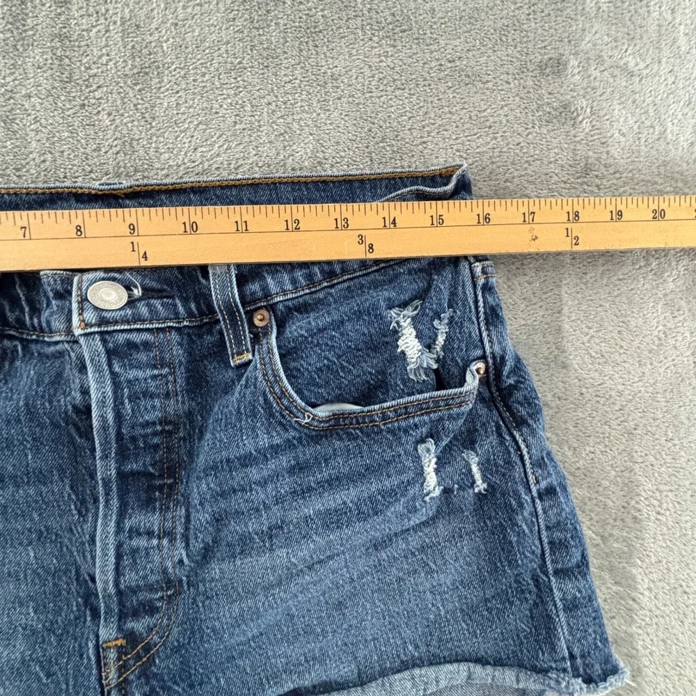 Levis see photos